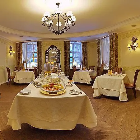 Leopolis Hotel