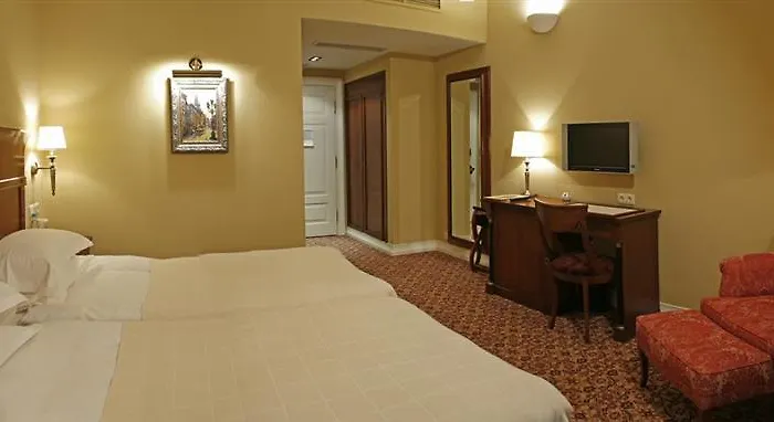 Leopolis Hotel Hotell