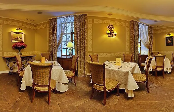 Leopolis Hotel Hotell 5*