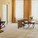 Hotel Leopolis Hotel