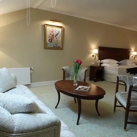 Leopolis Hotel Hotell