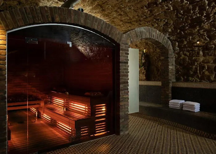 Hotel Leopolis Hotel 5*