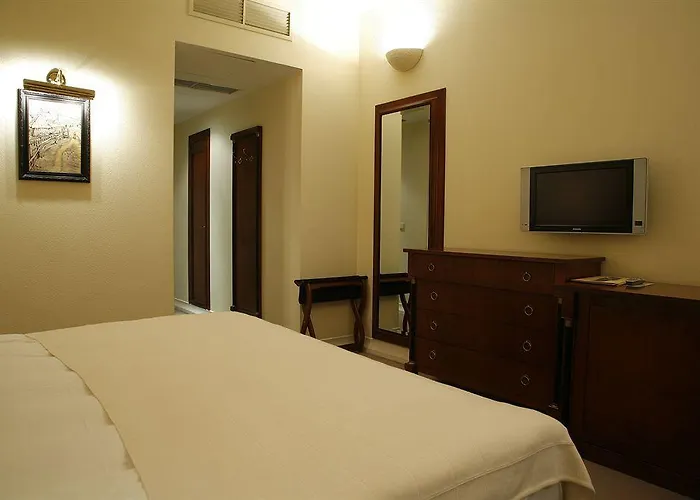 Hotel Leopolis Hotel 5*